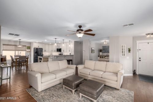 2056 Allens Peak Dr, Queen Creek, AZ 85142-4810