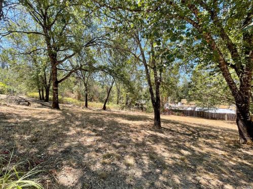 22619 Eastside Rd, Willits CA  95490-9780 exterior