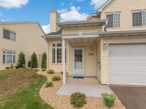 506 Aqua Cir, Lino Lakes, MN 55014-2717