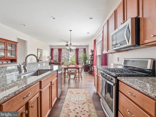 249 Long Point Dr, Fredericksburg VA  22406-5450 exterior