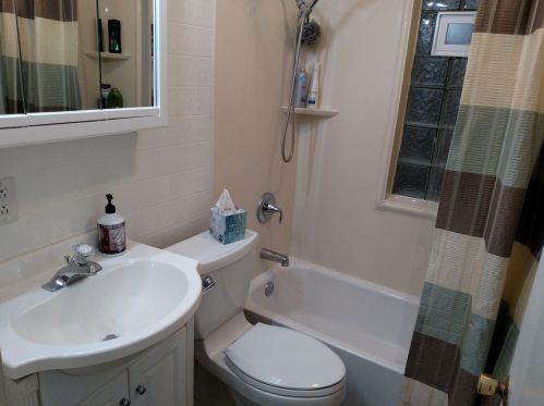 536 66, Milwaukee WI 53213-4057 exterior