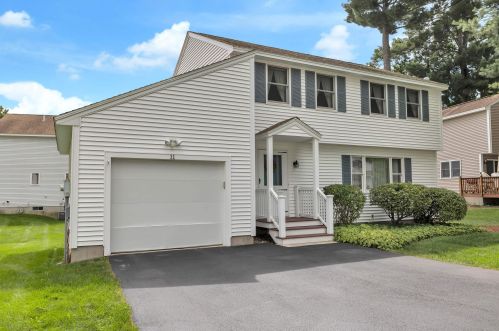 11 Fenwick St, Nashua, NH 03063-3457