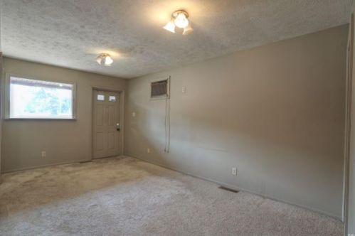 1028 Ironwood, Mishawaka IN  46544-4406 exterior