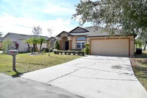 807 Hastin Pl, Kissimmee, FL 34758-3163