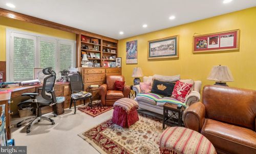 71 Tunbridge Rd, Haverford PA  19041-1038 exterior