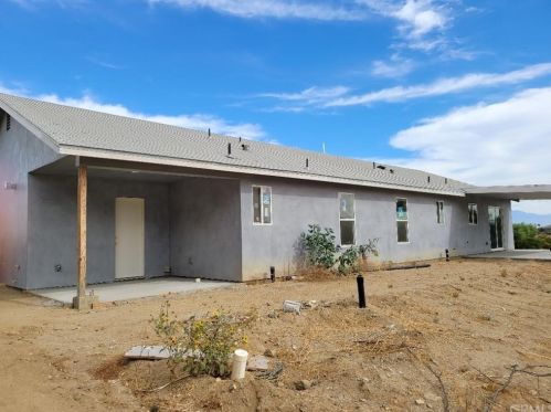 27409 Vista Ave, Perris, CA 92570-6928