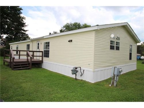 204 12th St, Bessemer, PA 16112-9782