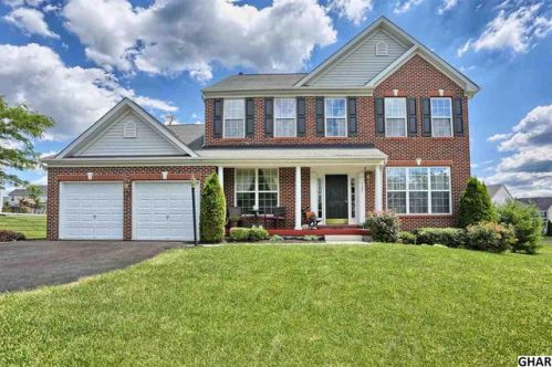 125 Stonebridge Dr, Siddonsburg PA  17019-8309 exterior