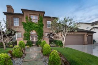 2591 Shea Dr, Fresno, CA 93720-4407