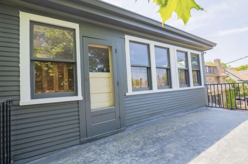 2726 Beverly Rd, Milwaukee WI  53211-2438 exterior