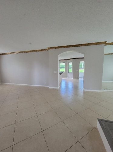 292 Kensington Way, West Palm Beach FL  33414-4316 exterior