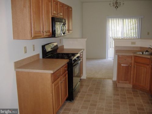 3946 Palmer Ct, Collegeville, PA 19426-4811