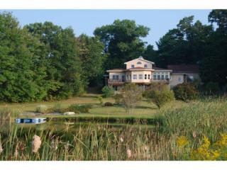 181 Campbell Hill Rd, Flemingville, NY 13827-2509