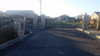 2390 Chardonnay Pl, Hanford, CA 93230-8949