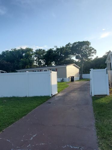 4660 Chicadee Ave, Orlando, FL 32812-1569