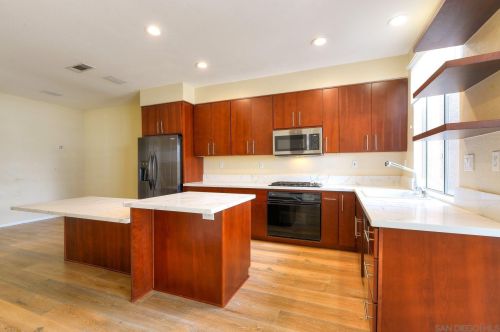 11845 Ramsdell Ct, San Diego, CA 92131-3611