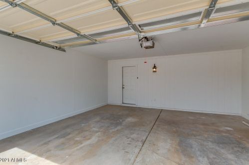 1524 Comstock Dr, Chandler AZ 85224-1855 exterior