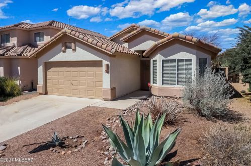 2556 Saguaro Bluffs Dr, Tucson, AZ 85742-4432