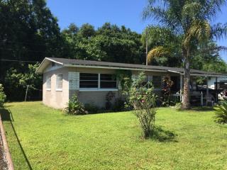 4734 Barley St, Orlando FL  32811-3870 exterior