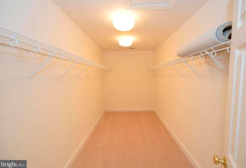 153 Amalfi Ct, Purcellville VA  20132-5816 exterior