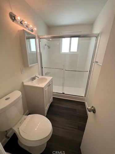 12920 Roselle Ave, Hawthorne CA  90250-5326 exterior