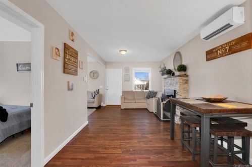 240 Overland Rd, Mahopac NY  10541-1121 exterior