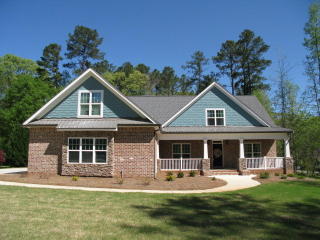 157 Cross Creek Cir, Macon, GA 31210-5700