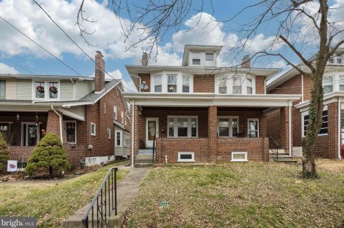 1319 Queen St, Pottstown, PA 19464-5041