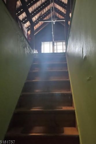 55 John Pl, Manville NJ  08835-2217 exterior