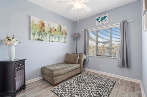 1828 77th Dr, Vero Beach FL  32966-6679 exterior