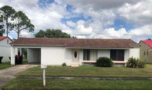 10447 Manassas Cir, Orlando, FL 32821-8608