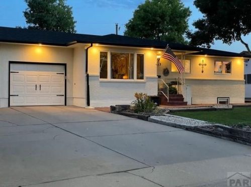 173 Cornell Cir, Pueblo, CO 81005-1929