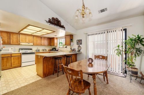 16609 Patricia Way, Grass Valley CA  95949-7304 exterior