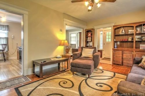 398 Milford Point Rd, Milford CT  06460-5337 exterior