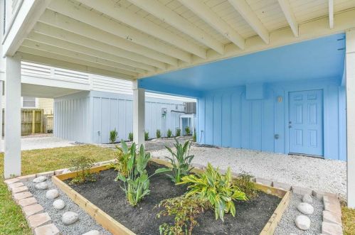 1408 26 St, Galveston TX 77550-7815 exterior