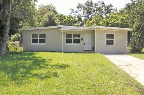 141 Country Club Cir, Sanford, FL 32771-4142
