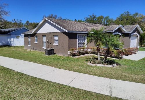 166 Cervidae Dr, Apopka, FL 32703-3105