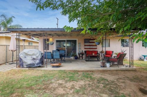 319 Mckelvey Ave, Bakersfield CA 93308-1287 exterior