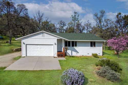 13414 Turkey Point Cir, Lake Wildwood, CA 95946-9542