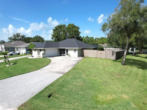 8485 105th Ct, Vero Beach, FL 32967-3686