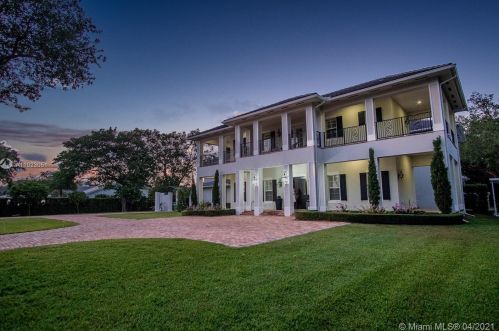 8551 102nd St, Miami, FL 33156-2407