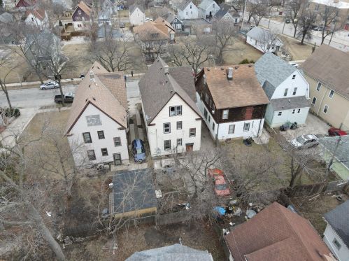 2525 Richards St, Milwaukee WI  53212-2848 exterior