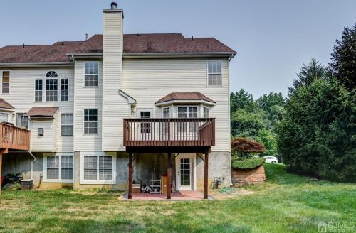 129 Murray Dr, Old Bridge NJ  08857-4205 exterior