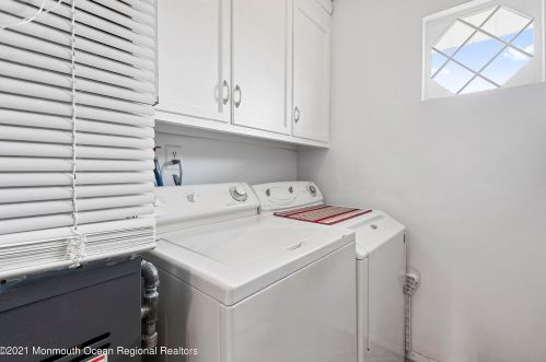 33 Watkins Rd, Bricktown NJ  08724-2446 exterior