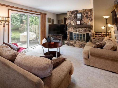 2025 28th Ave, Saint Paul, MN 55112-5366