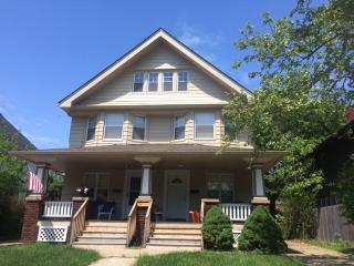 1312 110th St, Cleveland OH  44102-1525 exterior