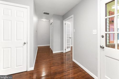 488 Fiddlers Grn, Dover DE  19904-4815 exterior