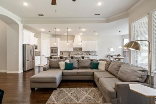 954 Beverly Ln, Allen TX  75013-5717 exterior