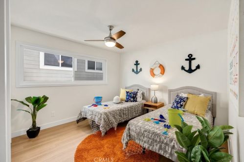 3470 Julian Ave, Long Beach CA  90808-3108 exterior