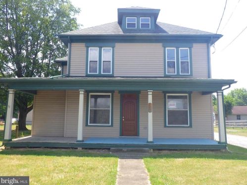 1116 Newville Rd, Carlisle, PA 17013-1778